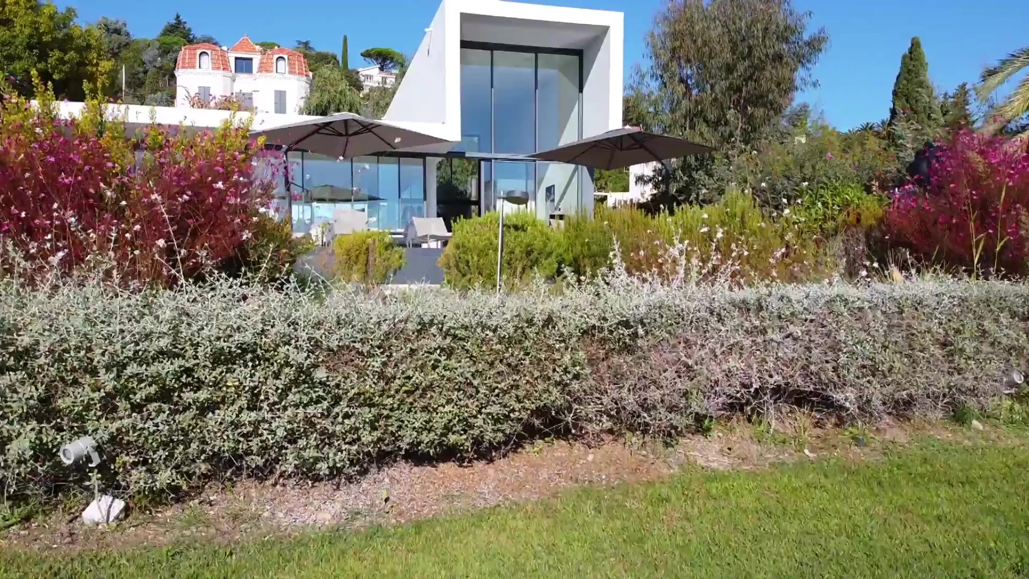Villa Golfe Juan - interior view 2