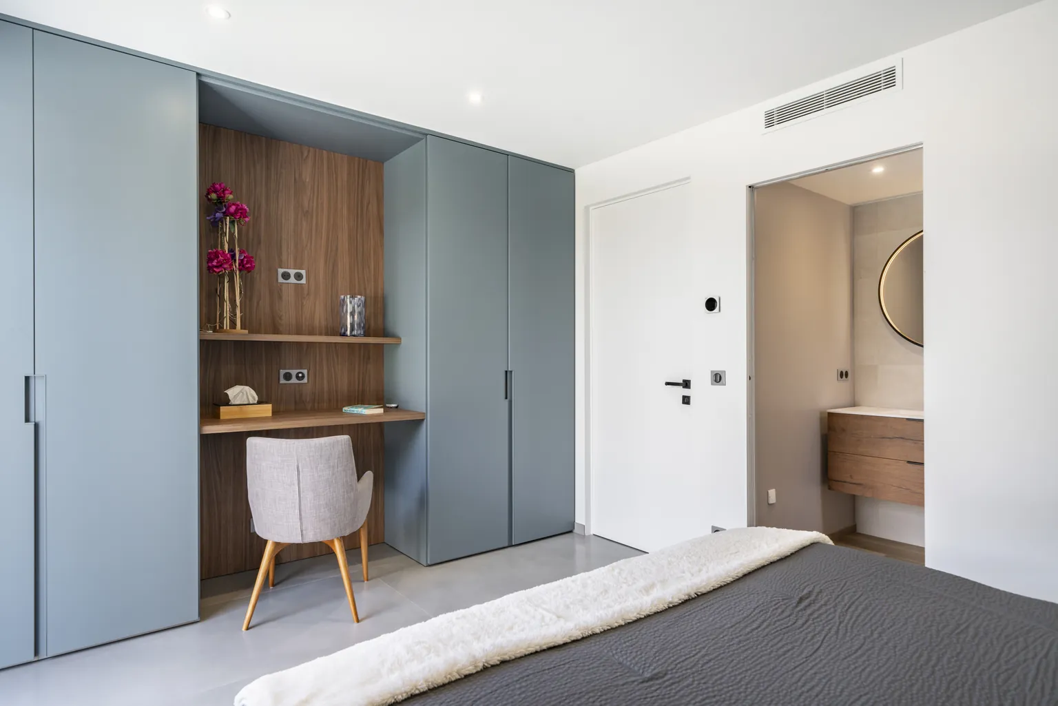 Appartement Sasha interior and exterior view 8